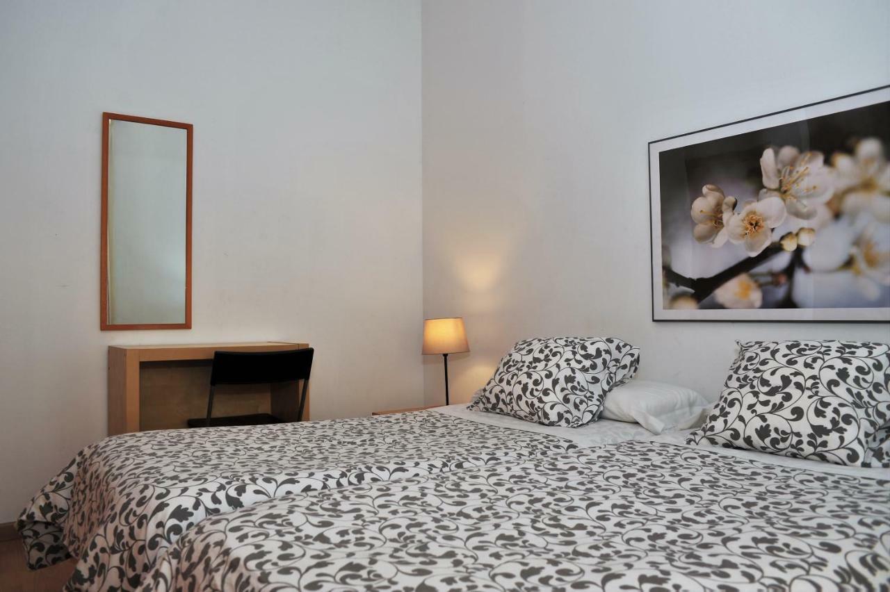 Apartamentos Bejar Barcelona Exterior foto